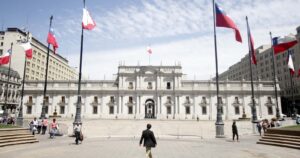 Oposición y oficialismo ordenan sus cartas presidenciales