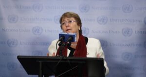 Colegio de Profesores pide a Bachelet intervenir para posponer el retorno a clases