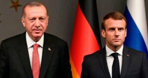 Turquía pide boicotear marcas francesas y compara 