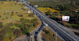 Carabineros: más de 100 mil vehículos salieron de Santiago durante el fin de semana largo