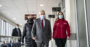 Intendenta de Magallanes acompañó a Piñera tras cuarentena preventiva