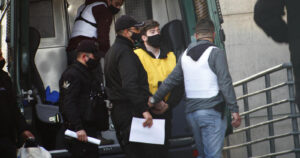 Buena conducta y relación con los gendarmes: así son los días de Nano Calderón en Santiago 1