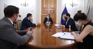 Gobierno confirmó que acortará el toque de queda por el plebiscito