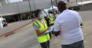 Estados Unidos bate un nuevo récord de casos diarios de coronavirus