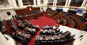 Congresista peruano pide restituir pena de muerte contra presidentes y políticos corruptos