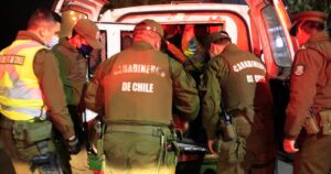 Mujer y carabinero resultan heridos tras confusa balacera en Santiago