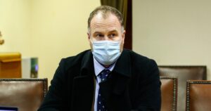 Diputado Harry Jürgensen renuncia a RN tras apoyo de un sector del partido a retiro del 10% de la oposición