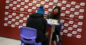 Estudio de la Cámara de Comercio revela qué harán los chilenos con el segundo retiro del 10%