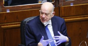 Senador Insulza acusa populismo de Pamela Jiles: 