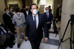 El día negro de Víctor Pérez que lo llevó a renunciar tras sólo tres meses en el cargo