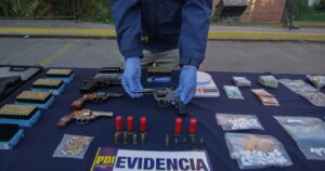 25 detenidos tras masivo operativo por robo, porte de arma y homicidio en Melipilla