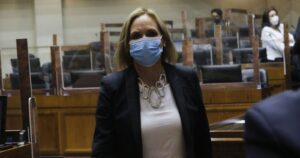 Carolina Goic denunciará ante la PDI amenaza de seguidor de Pamela Jiles