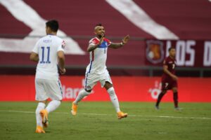 Chile sufre duro golpe y cae lastimosamente en su visita a Venezuela