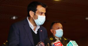 Delgado visita a menores baleados: 