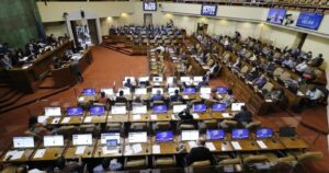 Los diputados que derribaron ley que prohibía a los partidos incitar a la violencia