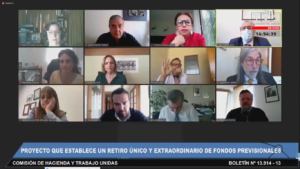 Senadores homologan proyecto de retiro del 10% del Gobierno con el de la oposición