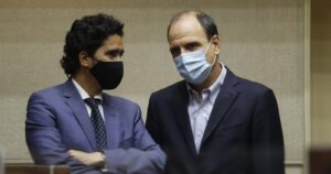 Cómo el Gobierno logró arrinconar y convencer a la oposición de aprobar su proyecto del 10%