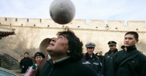 El recuerdo de un chileno que vio el debut profesional de Diego Armando Maradona