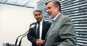 Guillier y ME-O se unen para exigir adelantar las elecciones presidenciales