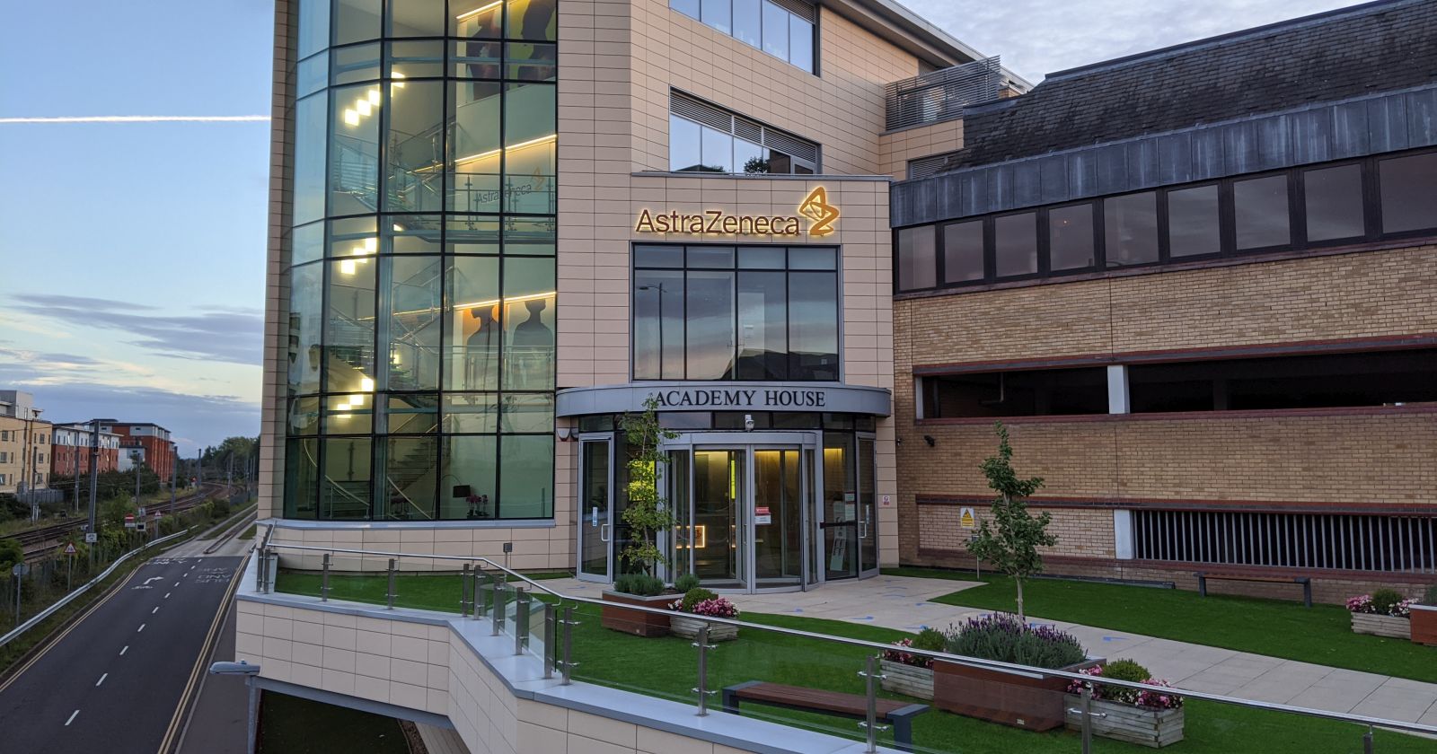 eficacia vacuna astrazeneca