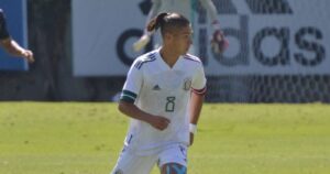Uno menos para la Roja: Benjamín Galdames elige jugar por la selección de México