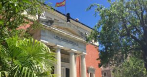 COVID, trolear y desconfinar: RAE incorpora nuevas palabras a su diccionario