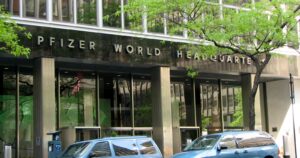 Pfizer pedirá este viernes la autorización de emergencia para su vacuna