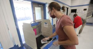 Elecciones en Estados Unidos: Indiana y Kentucky entregan sus primeros resultados