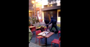 VIDEO - Vándalos causaron destrozos en el Barrio Lastarria