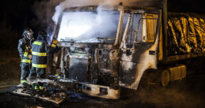 Camioneros: nuevos atentados incendiarios en Collipulli crean “situación límite”