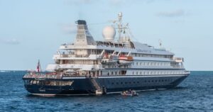 Los cruceros nuevamente encienden las alertas con casos de COVID-19