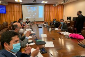 Comisión aprueba retiro de fondos de pensiones para casos de enfermedad terminal