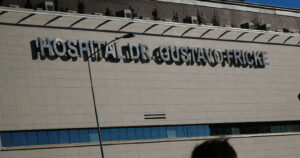 Reportan brote de COVID-19 en Hospital Gustavo Fricke de Viña del Mar