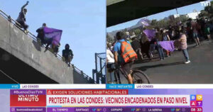 Vecinos de Peñalolén protestan en Rotonda Atenas exigiendo soluciones habitacionales