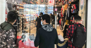 IPC de octubre se anotó con variación de 0,7%: subieron alimentos, vestuario y calzado