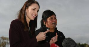 Jacinda Ardern nombra a mujer maorí como ministra de Relaciones Exteriores en Nueva Zelanda 