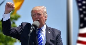 Donald Trump insiste: 