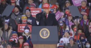 Donald Trump en su cierre de campaña: “Pueden pasar cosas malas en las calles”