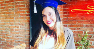 Vale Roth logró terminar su cuarto medio: 