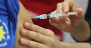 PDI alertó sobre oferta de vacunas falsas contra el COVID-19