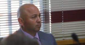 Caso Catrillanca: ex GOPE Carlos Alarcón acusó a abogado y a oficial de Carabineros de incitarlo a mentir