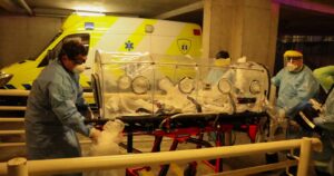 ICOVID: uso de camas UCI se mantiene en nivel de riesgo en todo Chile