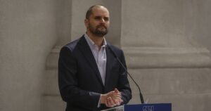 Bellolio defiende voto de Brahm ante segundo retiro y critica a oposición: 