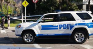 Persecución terminó con una camioneta volcada, dos detenidos y una embarazada lesionada