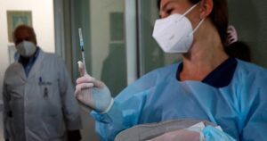 Más de medio millón de personas ha sido vacunada contra el coronavirus en EE.UU.