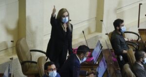 Cadem: Pamela Jiles y Sebastián Piñera aparecieron como los personajes más relevantes de 2020