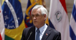 Consejo para la Transparencia pide a La Moneda clarificar gasto fiscal de vacuna