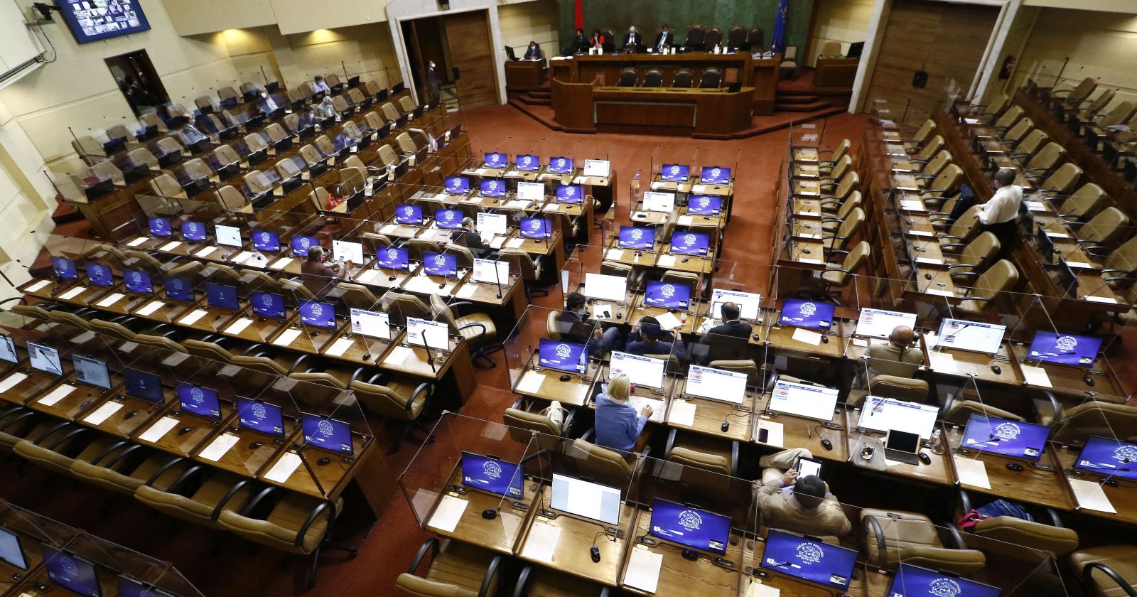 Cámara insistencia reajuste