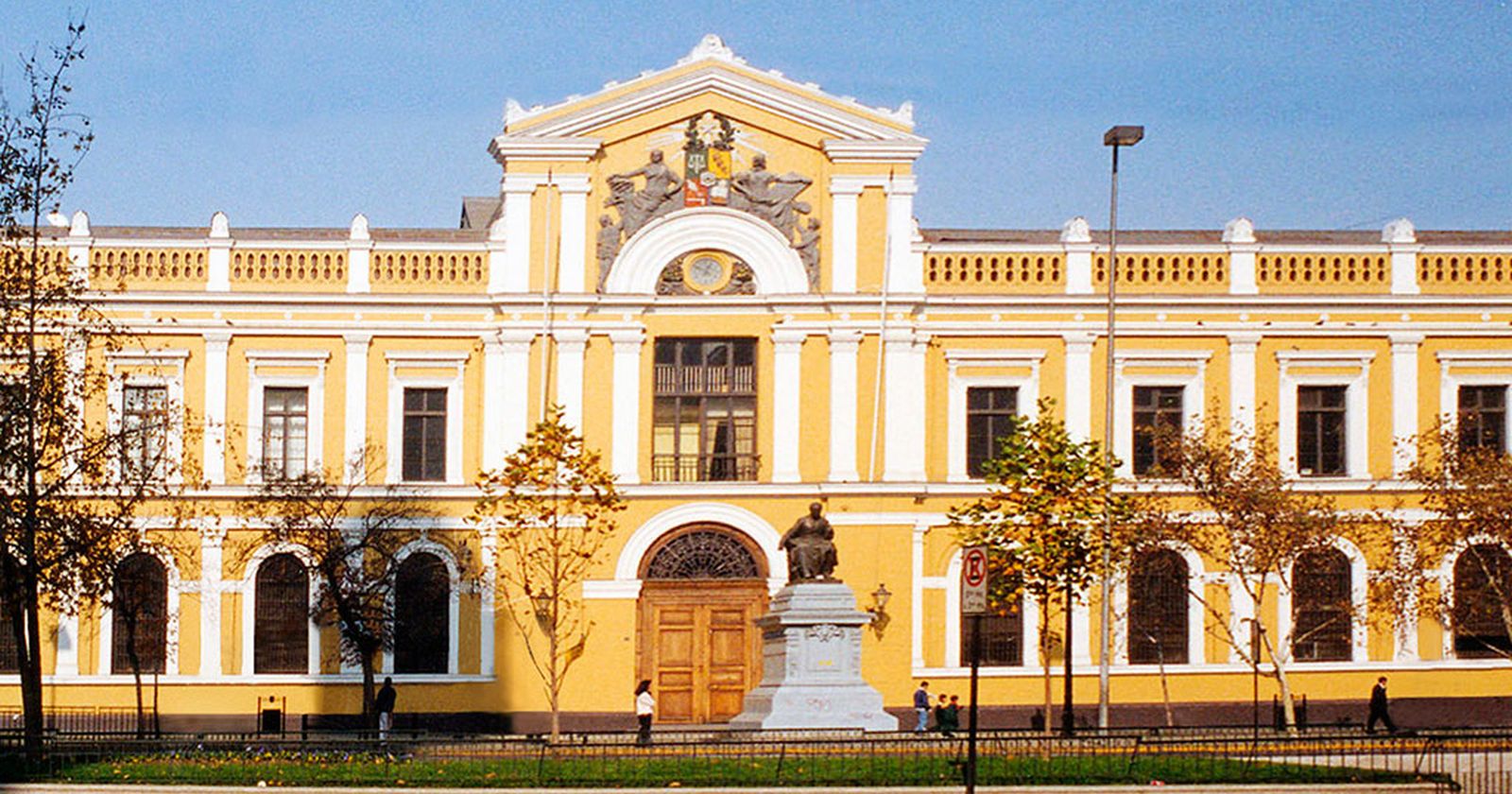 universidad de chile hitler