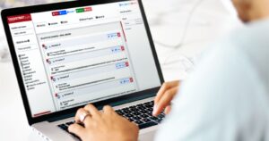 Academia nacional gratuita enseña a construir bots de automatización